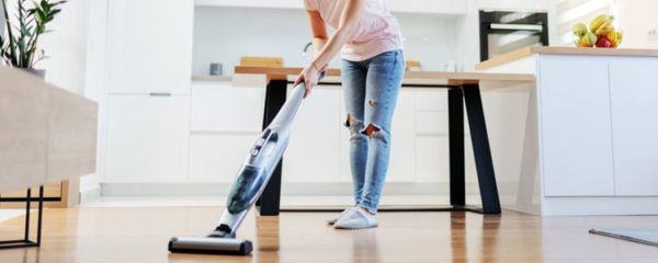 Robot aspirateur laveur